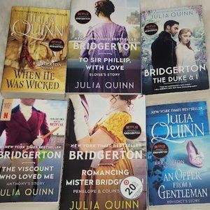 Bundle of Six Bridgerton Books by Julia Quinn